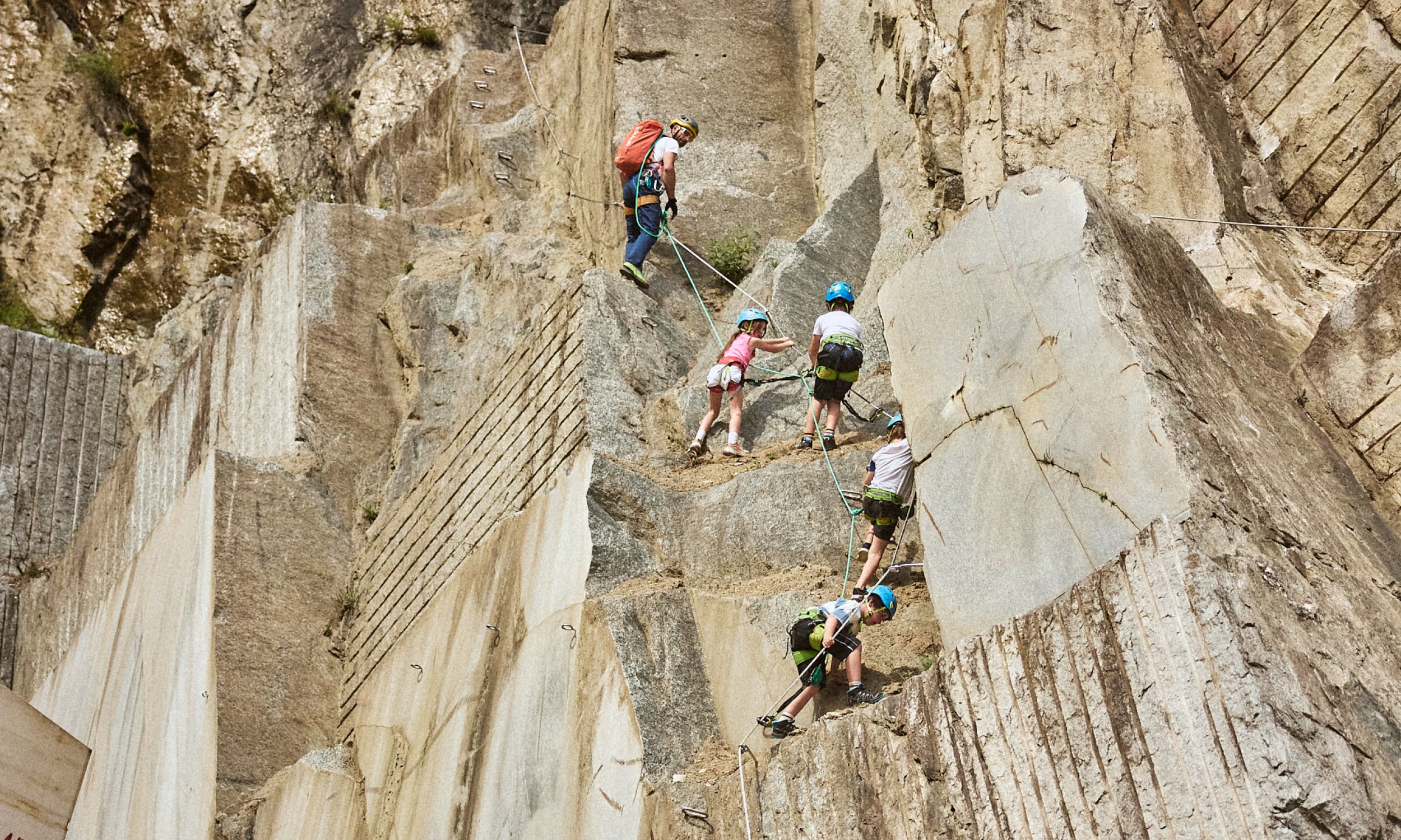 vertical-stage-gallery-4-1